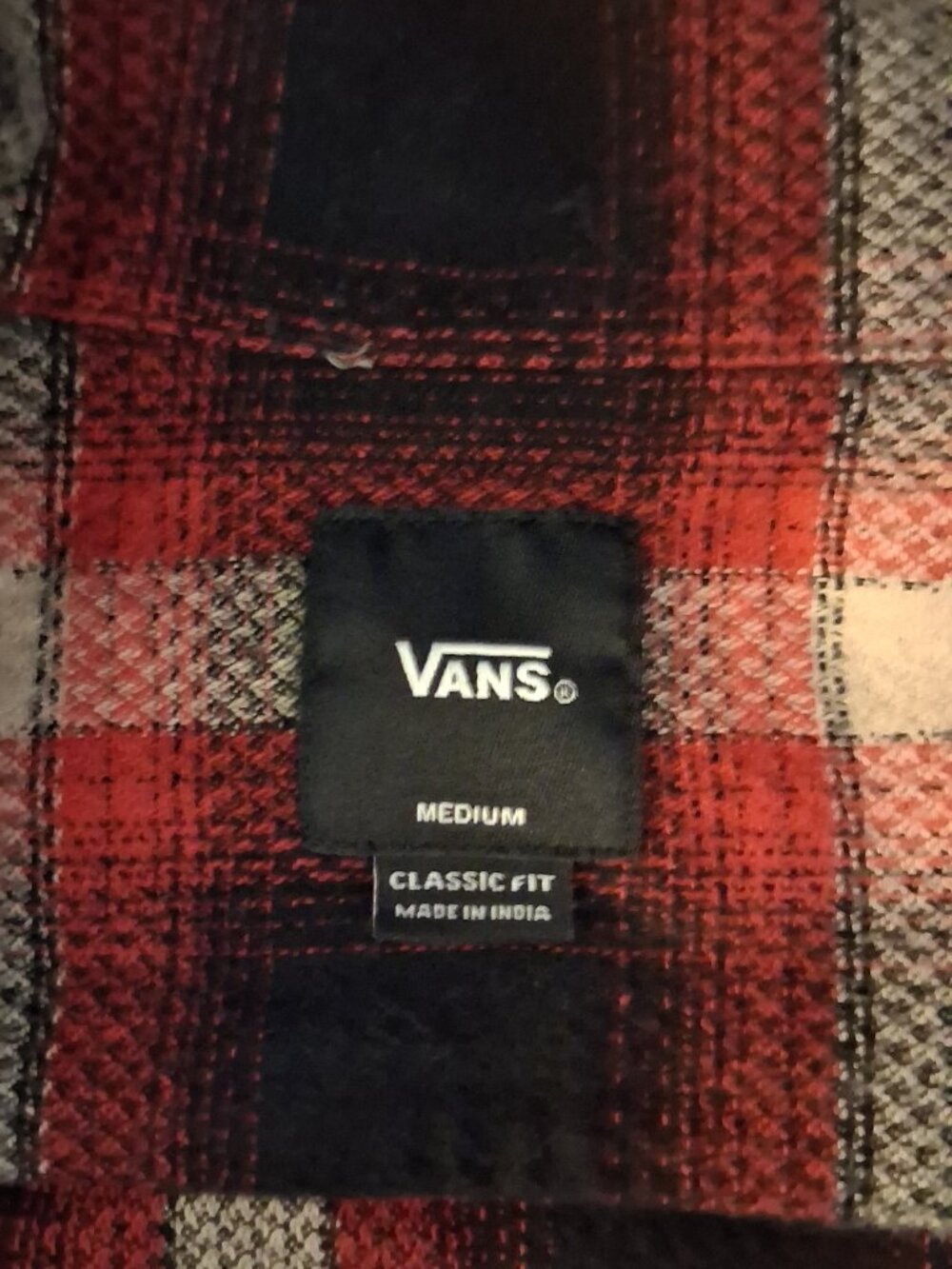Vans-Red-Black-Plaid-Flannel-Men-Button down- Medium - Picture 4 of 14